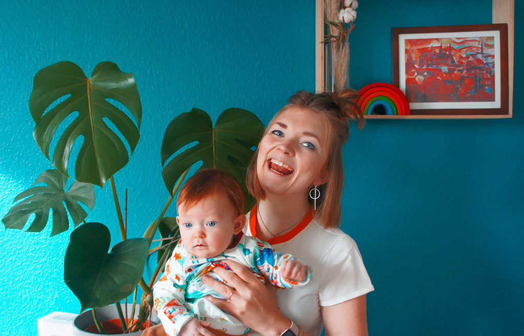 Bunt durch den Herbst: Ist die farbenfrohe Kleidung gut für Kinder?