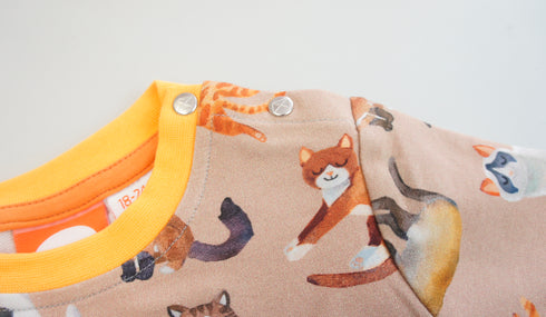 Kleid mit Taschen Cats