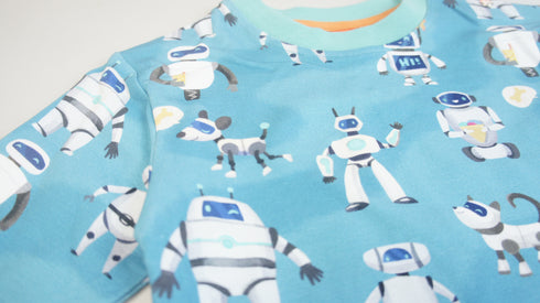 Kleid mit Taschen Robots