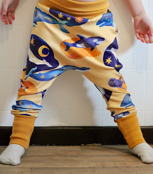 Mitwachsende Hose – Whale